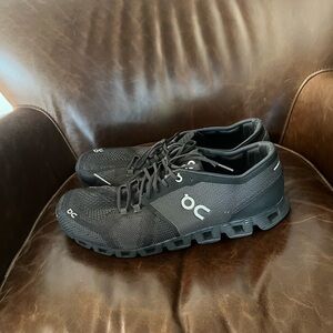 On Running Men's Black Running Shoes